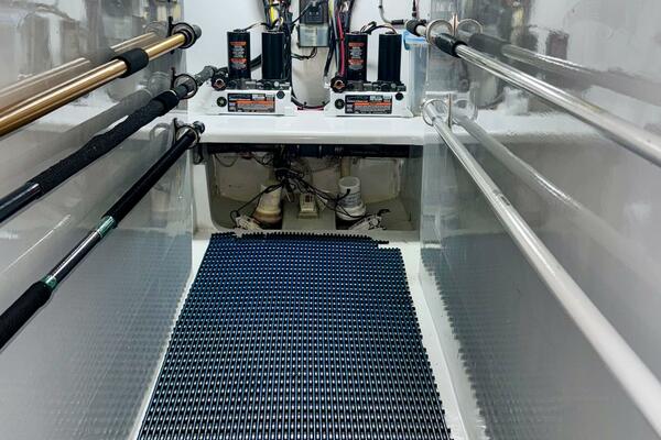 61ft Blackwell Yacht For Sale