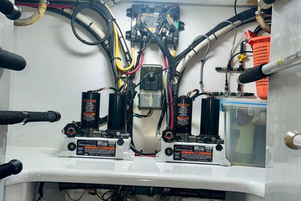 61ft Blackwell Yacht For Sale