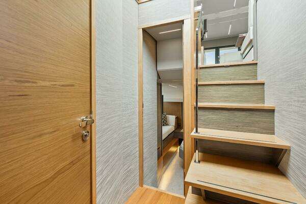 Tiara Yachts C49 Coupe Yacht For Sale