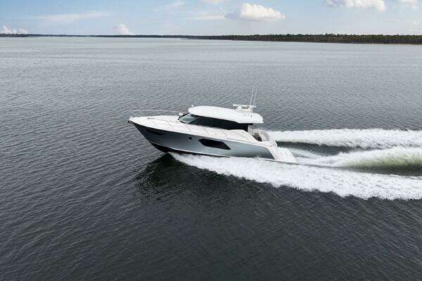 Tiara Yachts C49 Coupe Yacht For Sale