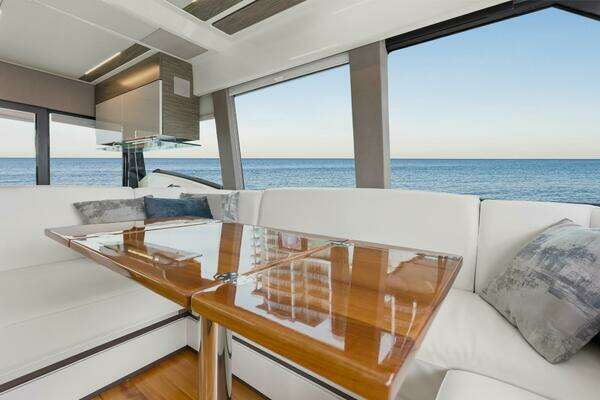 Tiara Yachts C49 Coupe Yacht For Sale