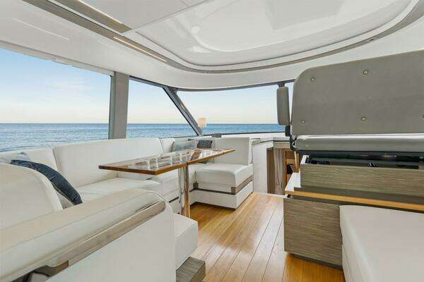 Tiara Yachts C49 Coupe Yacht For Sale