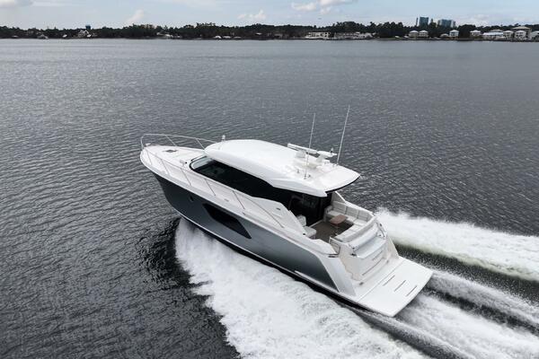 Segers Marine 49ft Tiara Yachts Yacht For Sale