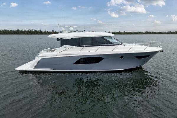 Segers Marine 49ft Tiara Yachts Yacht For Sale