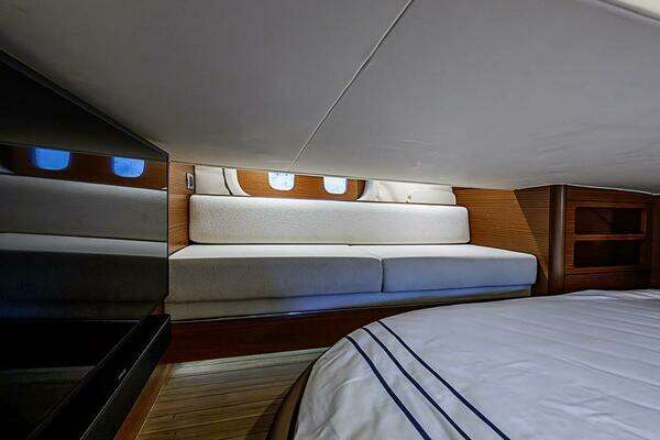 Zeelander Z44 Yacht For Sale