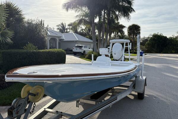 16ft Chaos Yacht For Sale