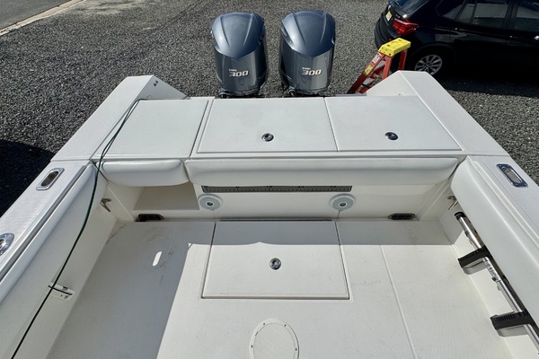 32ft Regulator Yacht For Sale