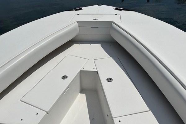 32ft Regulator Yacht For Sale