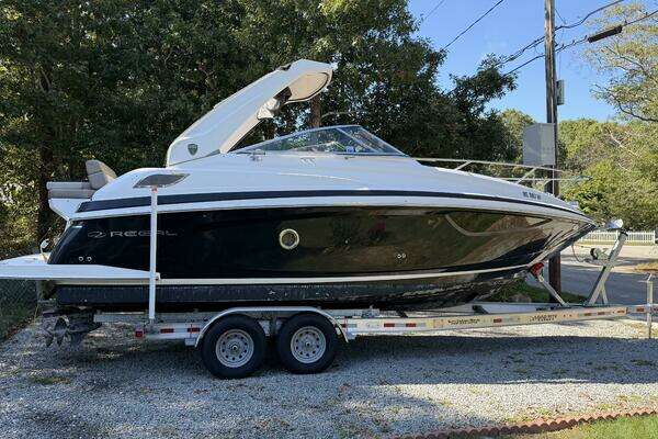 28-ft-Regal-2014-- East Falmouth Massachusetts United States  yacht for sale