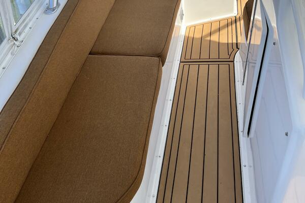 DOUBLE NICKEL 55ft Viking Yacht For Sale