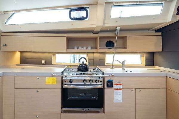 Beneteau 46.1 Yacht For Sale