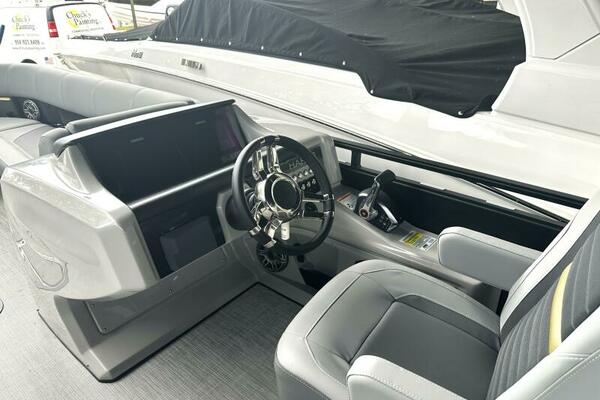 25ft Harris Yacht For Sale