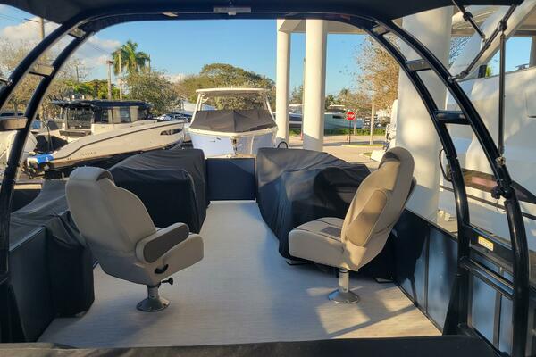 25ft Harris Yacht For Sale