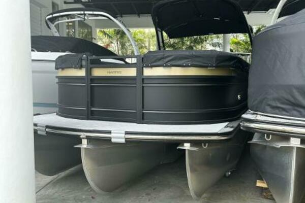 25ft Harris Yacht For Sale