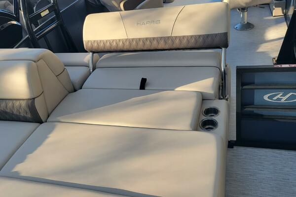 25ft Harris Yacht For Sale