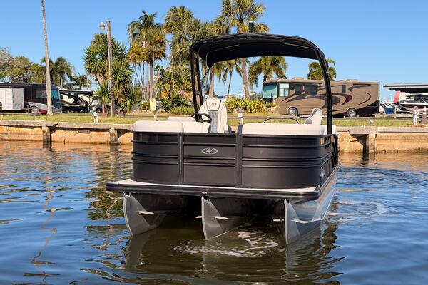 23ft Harris Yacht For Sale