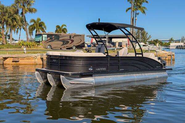 23-ft-Harris-2023-230 Sunliner- Fort Lauderdale Florida United States  yacht for sale