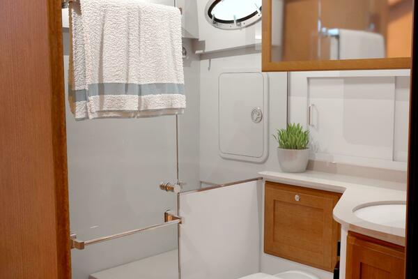 37ft Back Cove Yacht For Sale