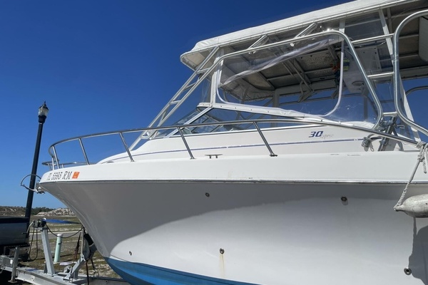 32ft Pro Line Yacht For Sale