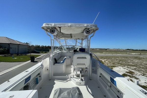 32ft Pro Line Yacht For Sale