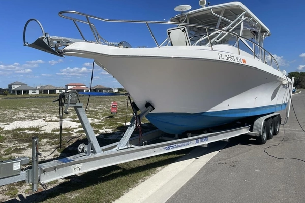 32-ft-Pro-Line-2004-30 Express Walkaround- Sarasota Florida United States  yacht for sale