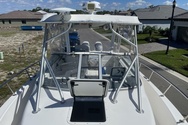 32ft Pro Line Yacht For Sale