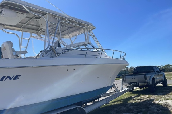 32ft Pro Line Yacht For Sale