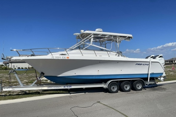 32ft Pro Line Yacht For Sale