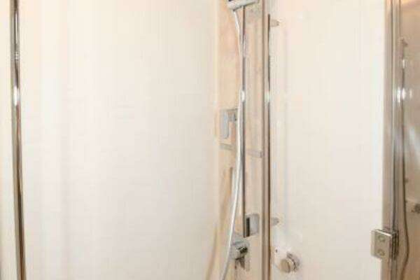 Prestige 520 Flybridge Yacht For Sale