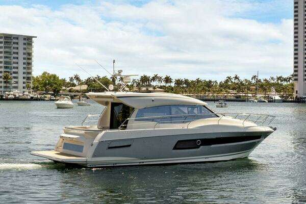Prestige 460S Yacht For Sale