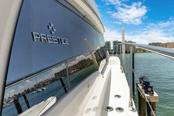 LUCKY ONE 46ft Prestige Yacht For Sale