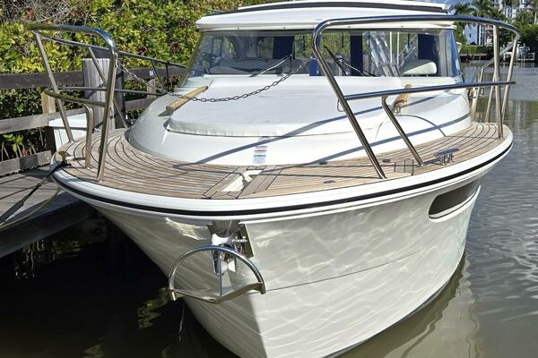 31ft Marex Yacht For Sale