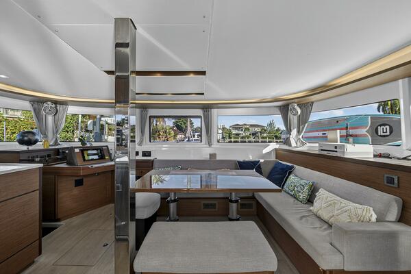White Heron 46ft Lagoon Yacht For Sale