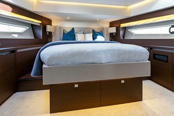 RT TIME 63ft Prestige Yacht For Sale