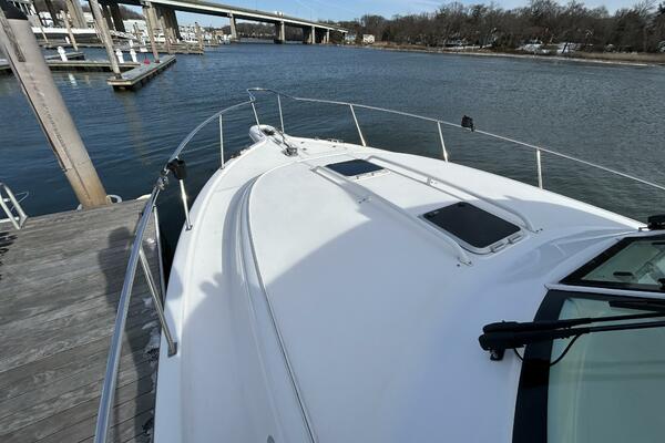 38ft Pursuit Yacht For Sale