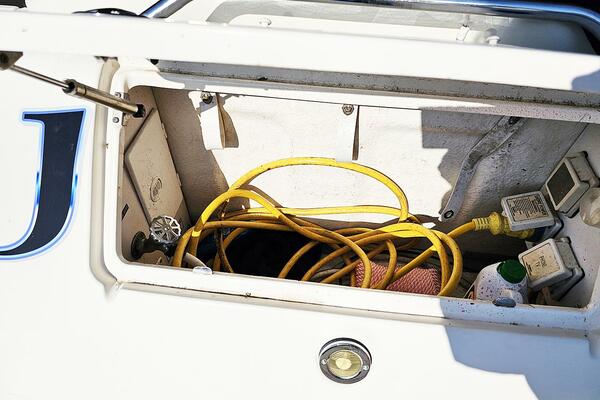 30ft Sea Ray Yacht For Sale