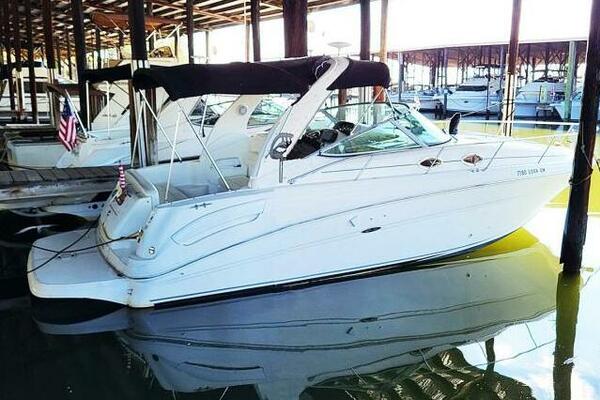 30ft Sea Ray Yacht For Sale