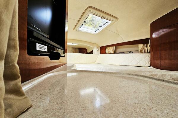 30ft Sea Ray Yacht For Sale