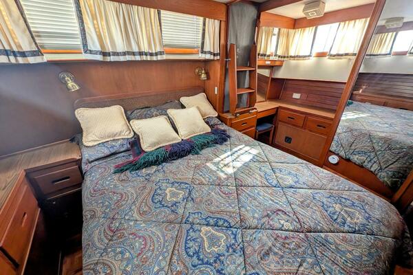 46ft Grand Banks Yacht For Sale