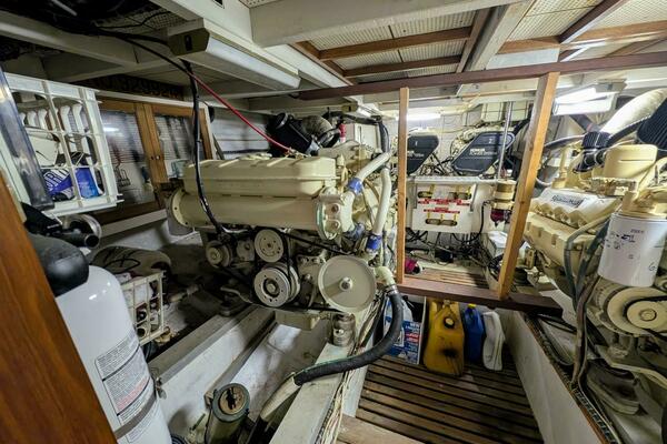 46ft Grand Banks Yacht For Sale