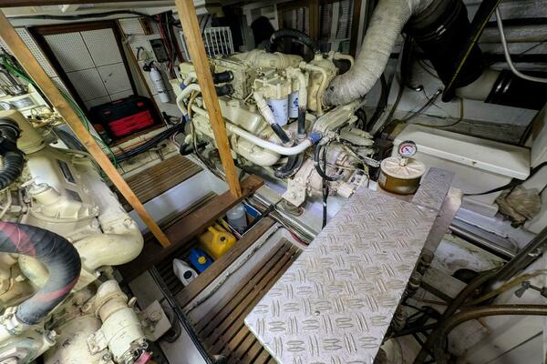 46ft Grand Banks Yacht For Sale