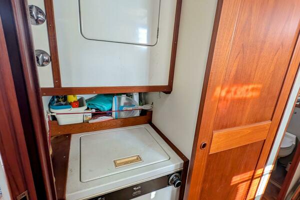 46ft Grand Banks Yacht For Sale