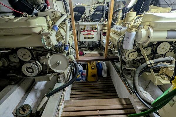 46ft Grand Banks Yacht For Sale