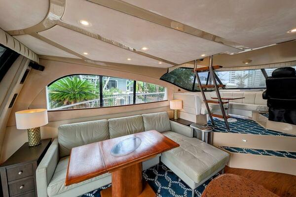 50ft Cruisers Yachts Yacht For Sale