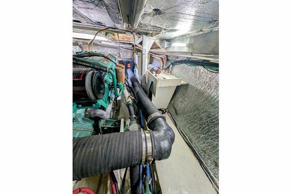 50ft Cruisers Yachts Yacht For Sale