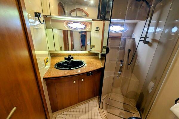 50ft Cruisers Yachts Yacht For Sale