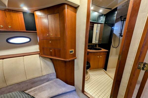 50ft Cruisers Yachts Yacht For Sale