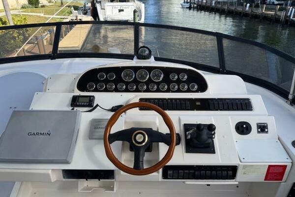 50ft Cruisers Yachts Yacht For Sale