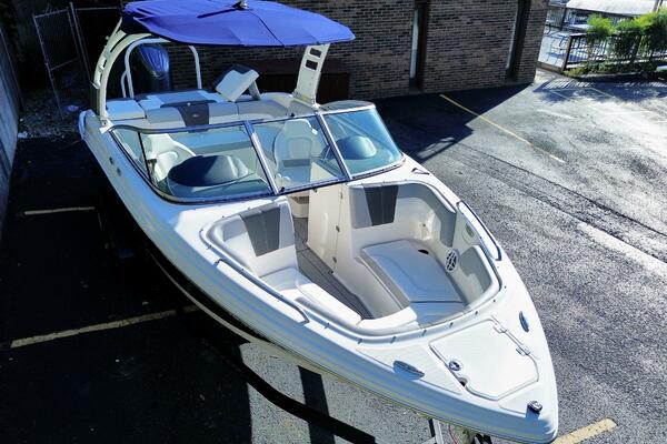 23ft Chaparral Yacht For Sale