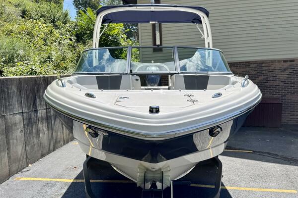 23ft Chaparral Yacht For Sale